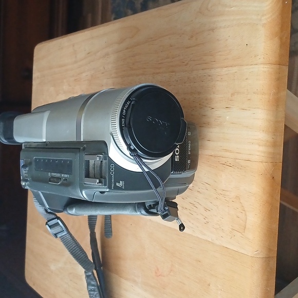 Camera - Picture 3 of 4